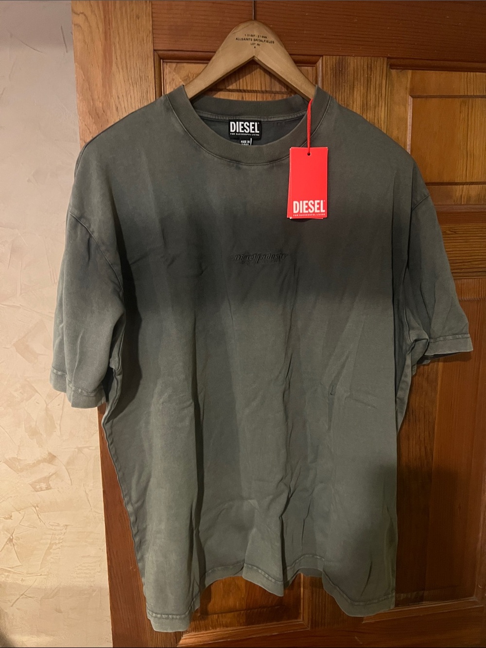 DIESEL Men’s Faded Gray Crew Neck T-Shirt with Red Tag